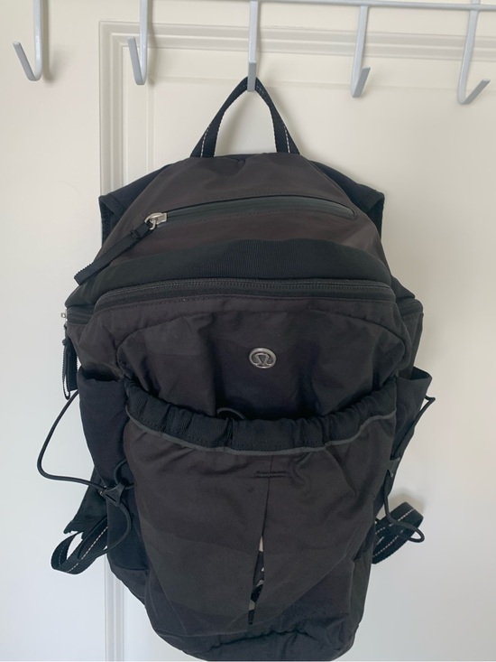 lululemon athletica Handbags - lululemon athletica Black Everyday Backpack